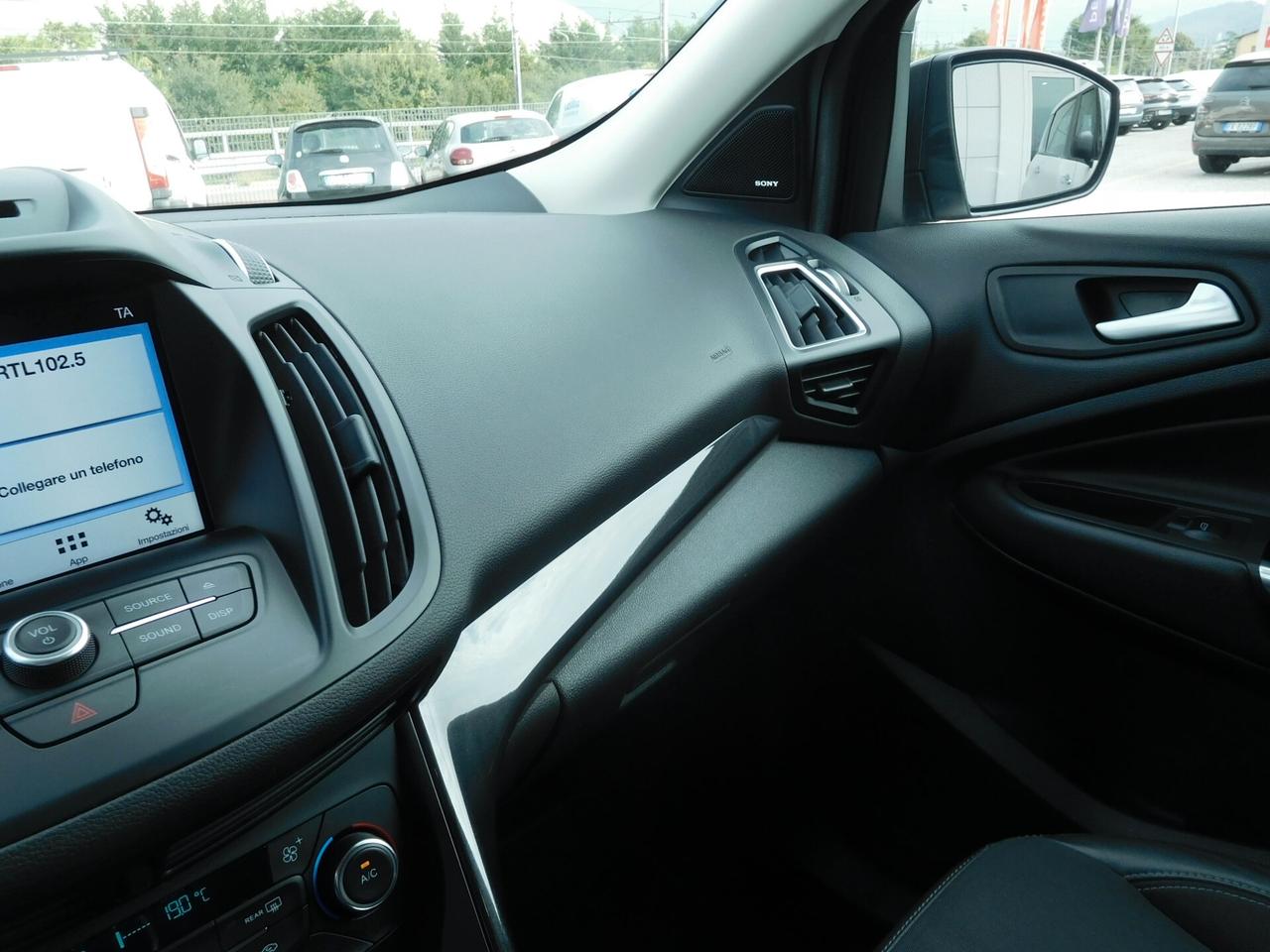 Ford Kuga 2.0 TDCI 150 CV S&S 4WD Powershift Titanium