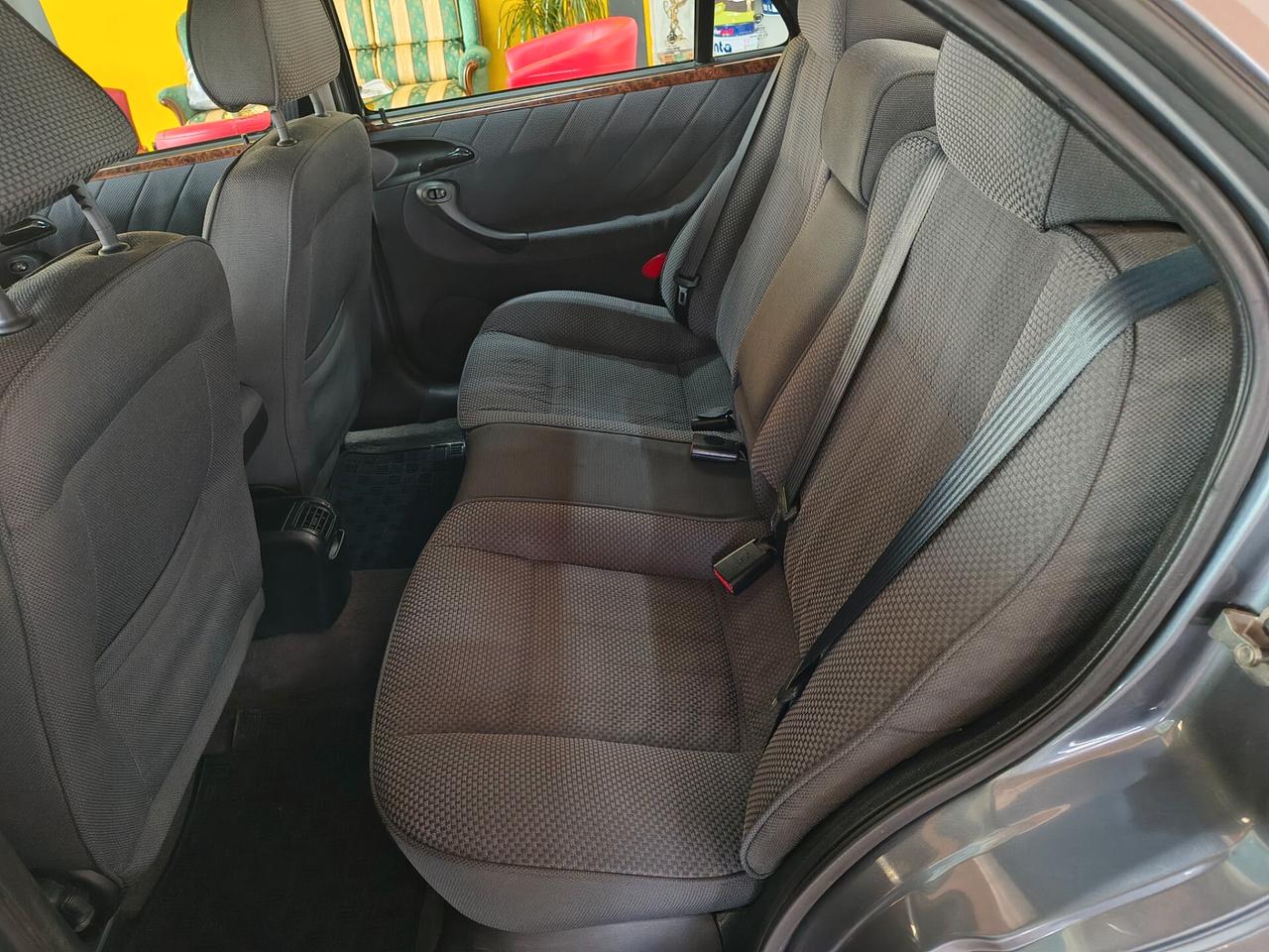 Lancia Lybra 1.9 JTD cat Intensa