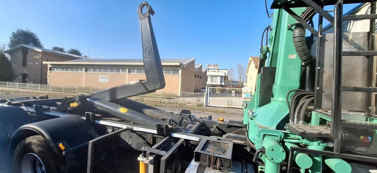 IVECO STRALIS 260 E31 CARICATORE E SCARRABILE