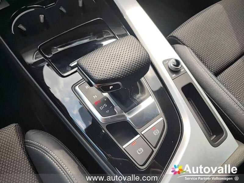 Audi A4 Avant 40 TDI quattro S tronic S line edition