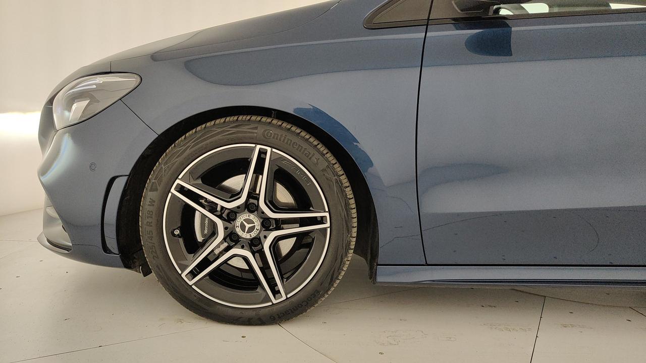 Mercedes-Benz B 180 d Premium auto