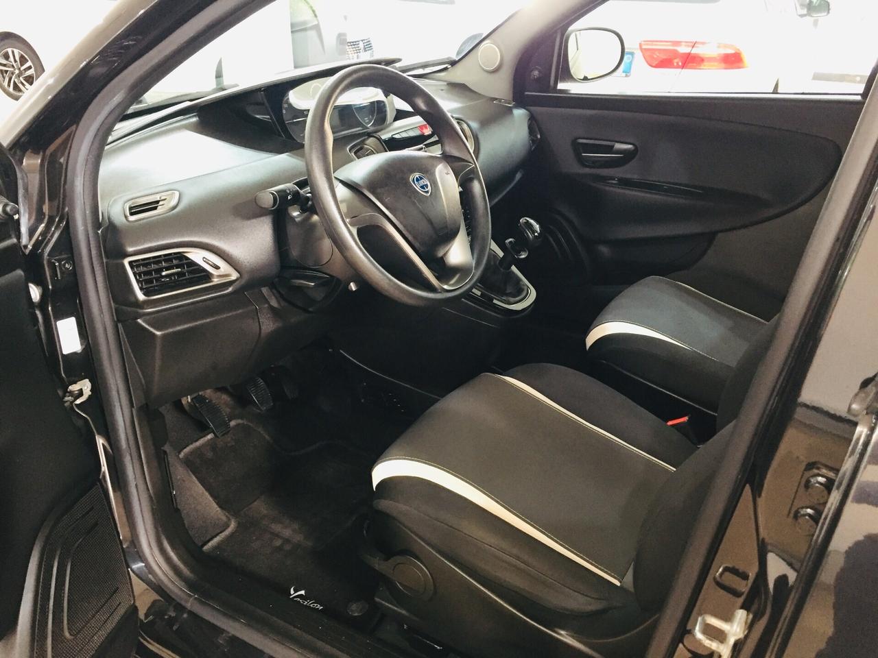 LANCIA Ypsilon 1.2 Elefantino 69cv 5p.
