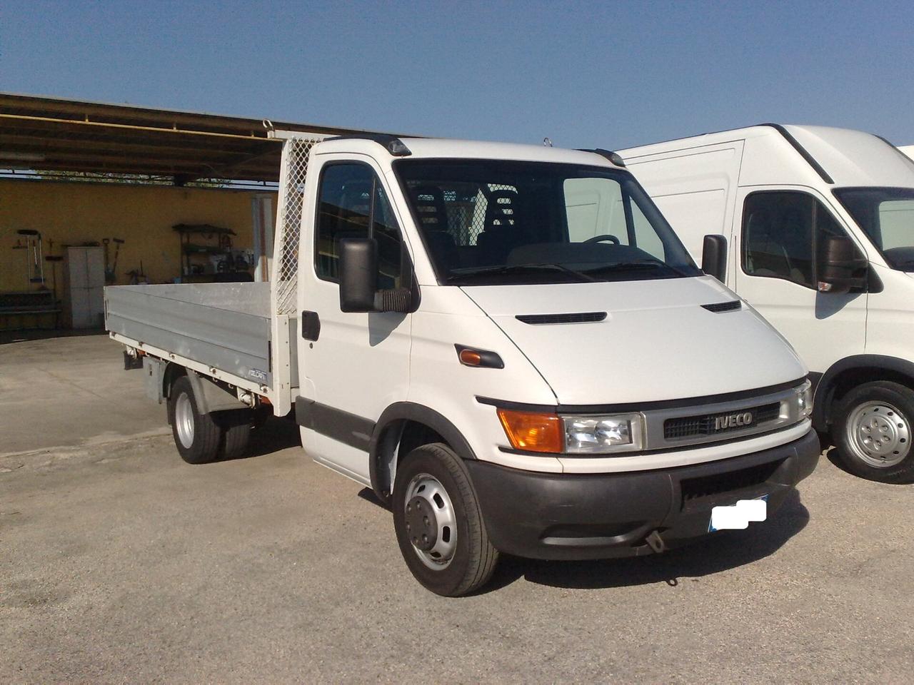 Iveco Daily 35c10 2.3hpt Cassone fisso - 2004