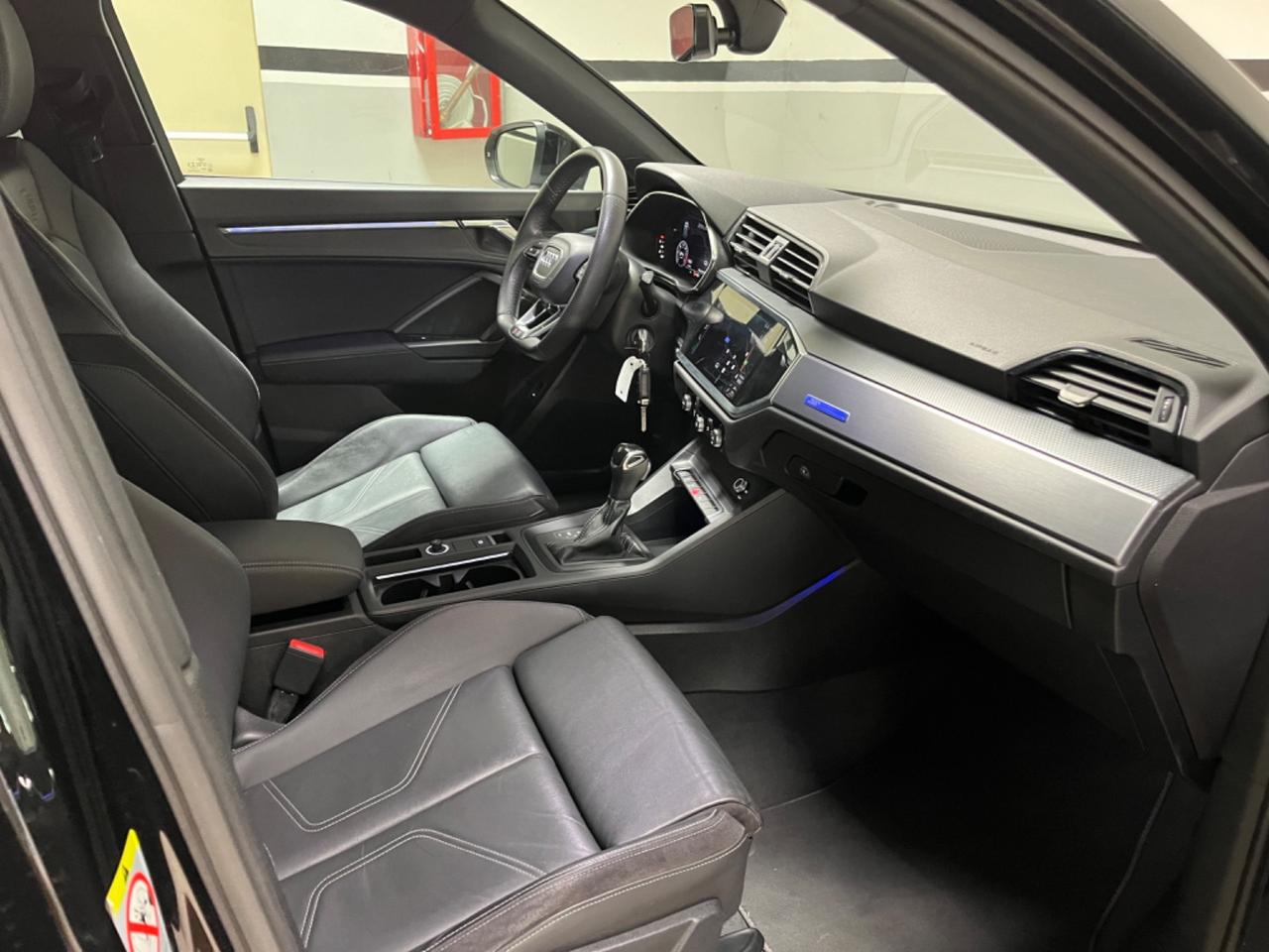 Audi Q3 35 TDI S tronic line edition