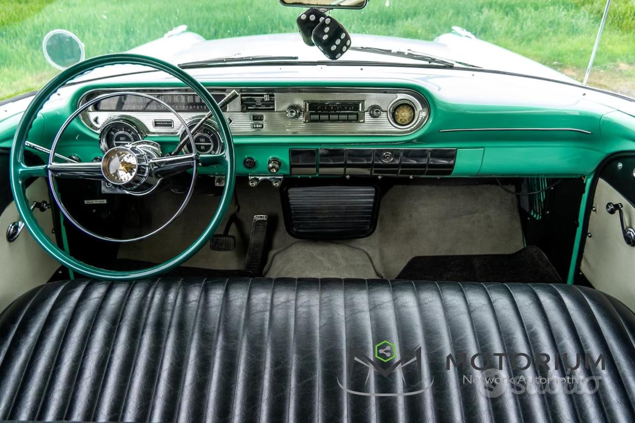 PONTIAC CHIEFTAIN 5.7 V8 - 2 DOOR HARDTOP 1957 - R