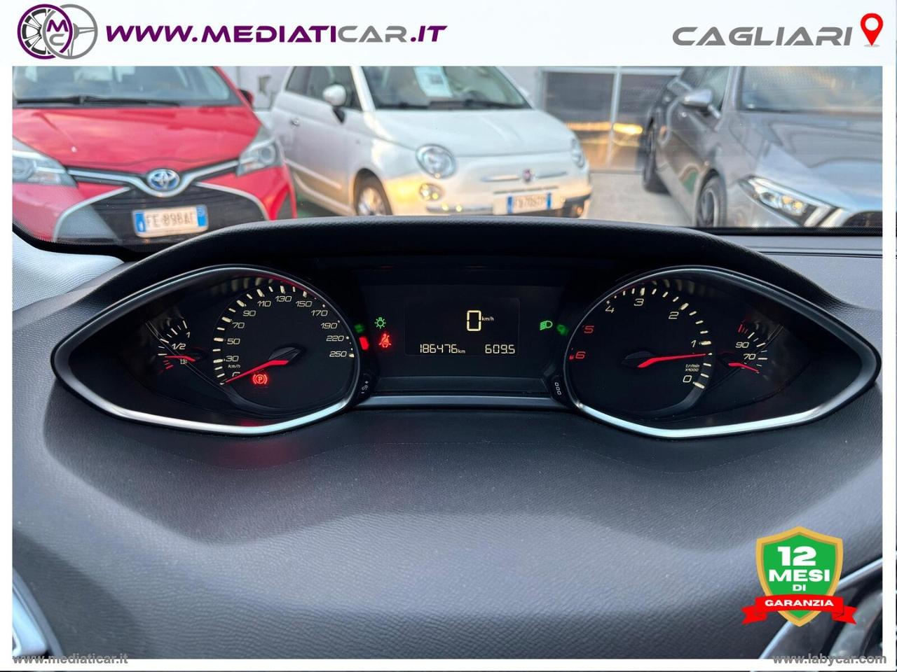 PEUGEOT 308 BlueHDi 120 S&S Business