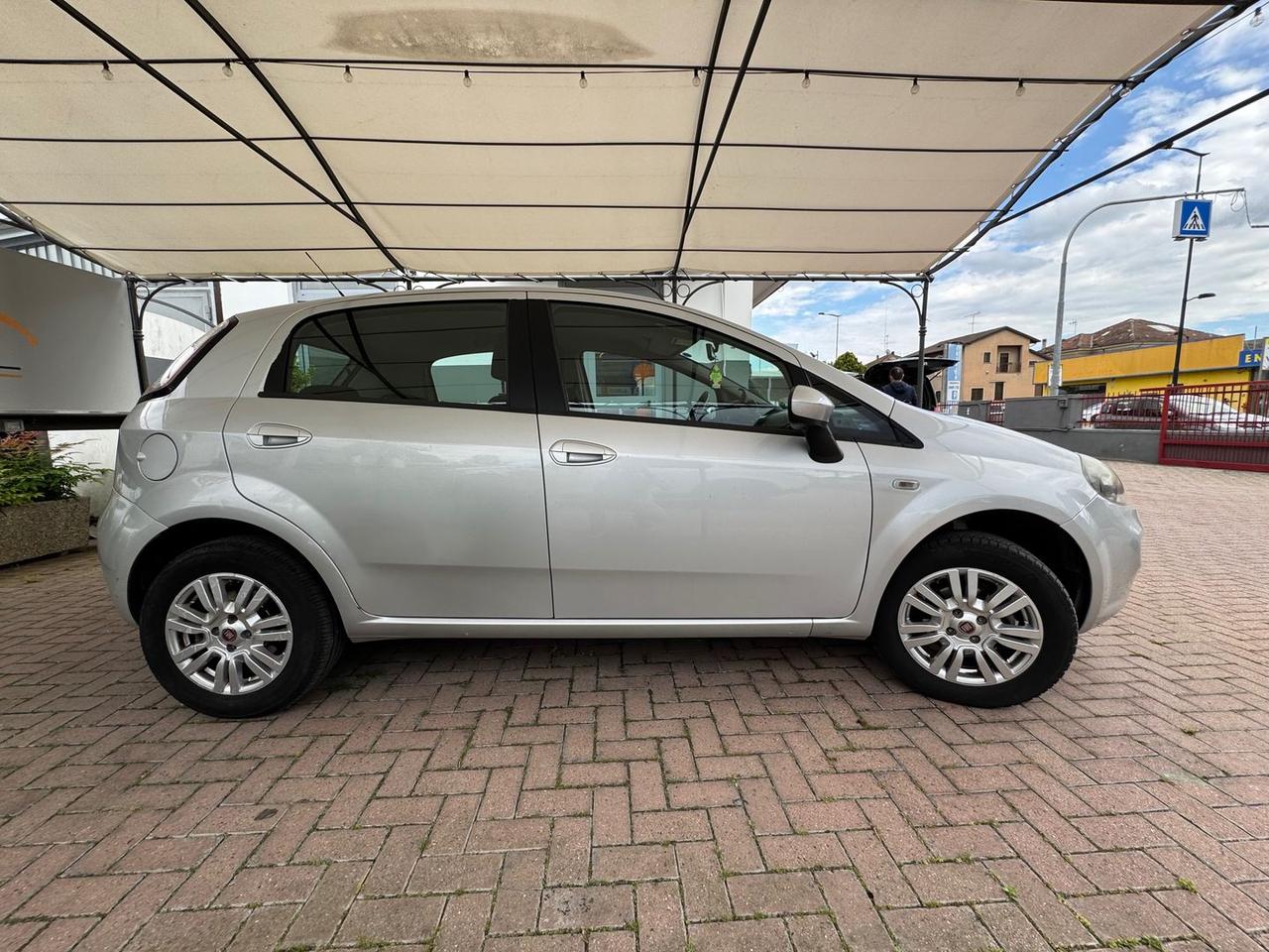 Fiat Punto Lounge 1.4 Natural Power