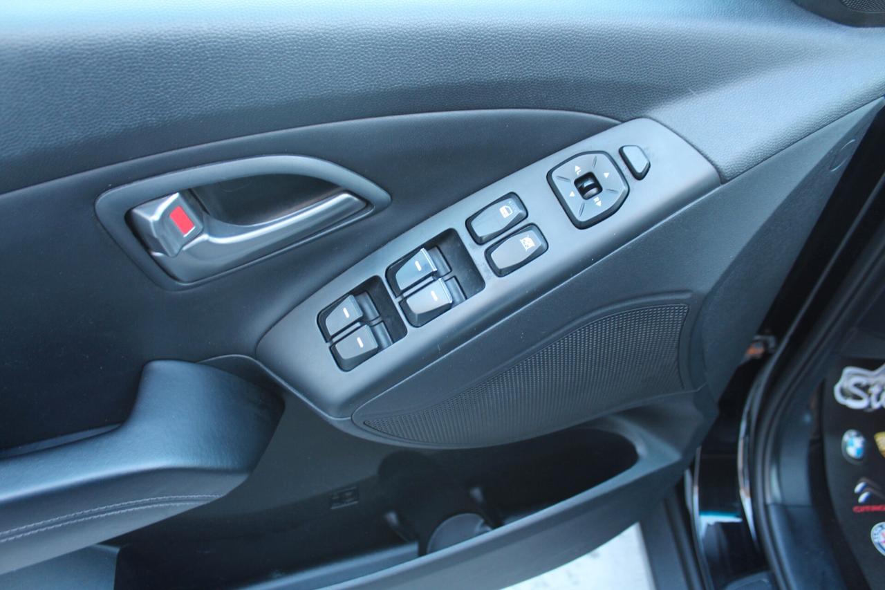 Hyundai iX35 1.7 CRDi 2WD Xpossible