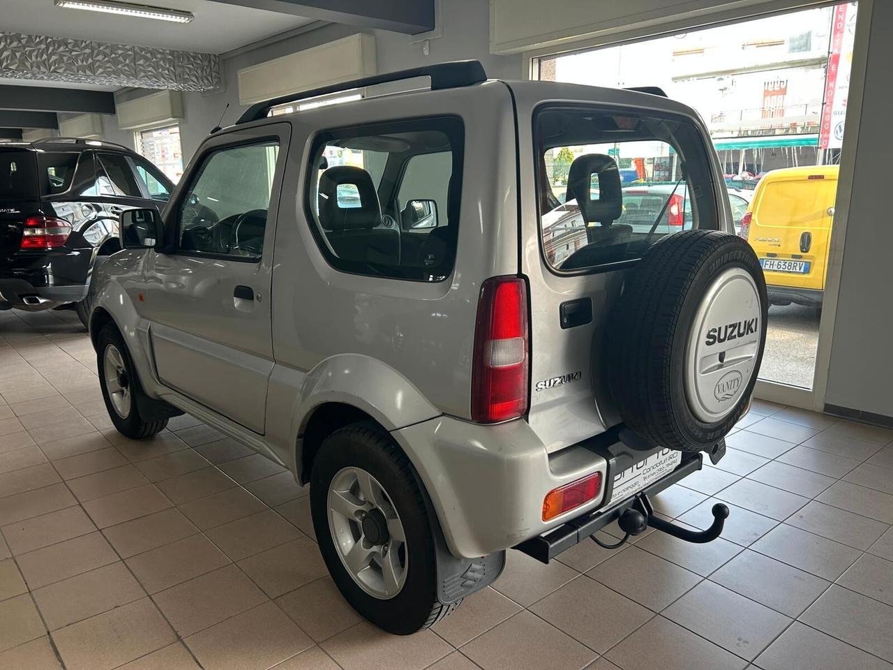 Suzuki Jimny 1.3i 16V cat 4WD JLX