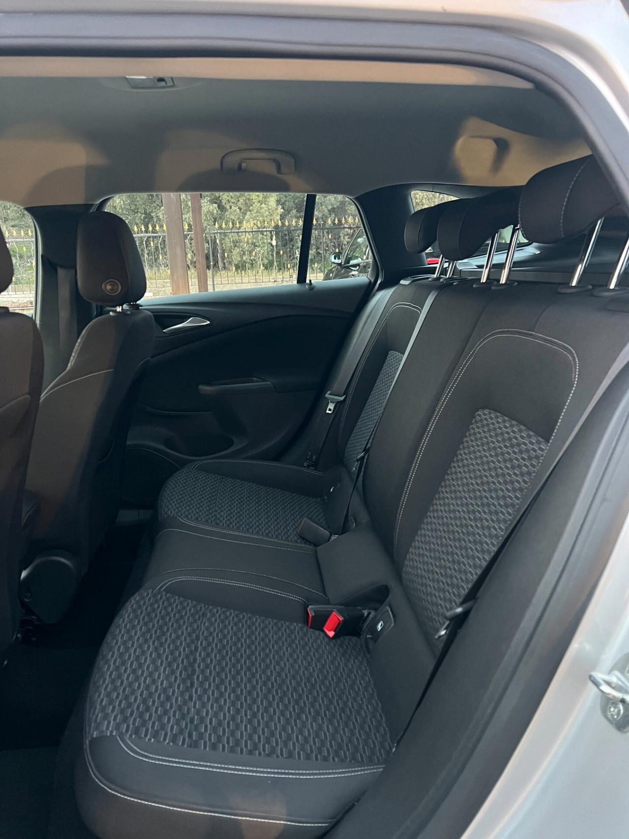 Opel Astra 1.6 CDTi 110CV Start&Stop Sports Tourer Business UNICO PROPRIETARIO