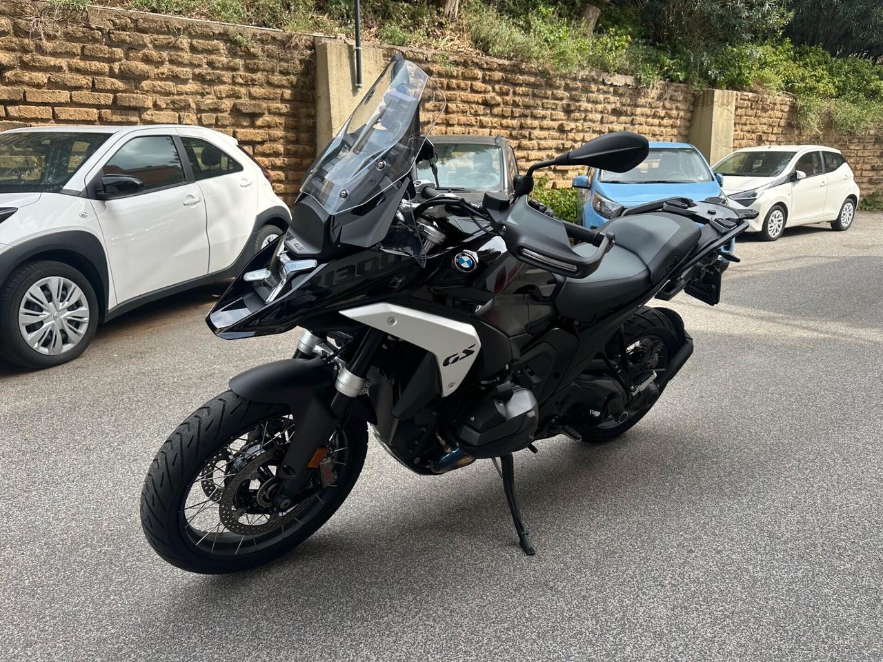 Bmw R 1300 GS TRIPLE BLACK 03/24 KM.4731 FULL OPT.