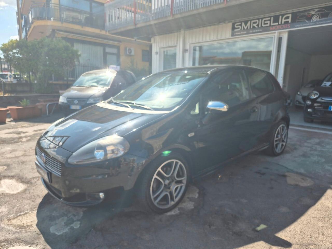 Fiat Grande Punto1.4 Starjet 16V 3 porte Sport