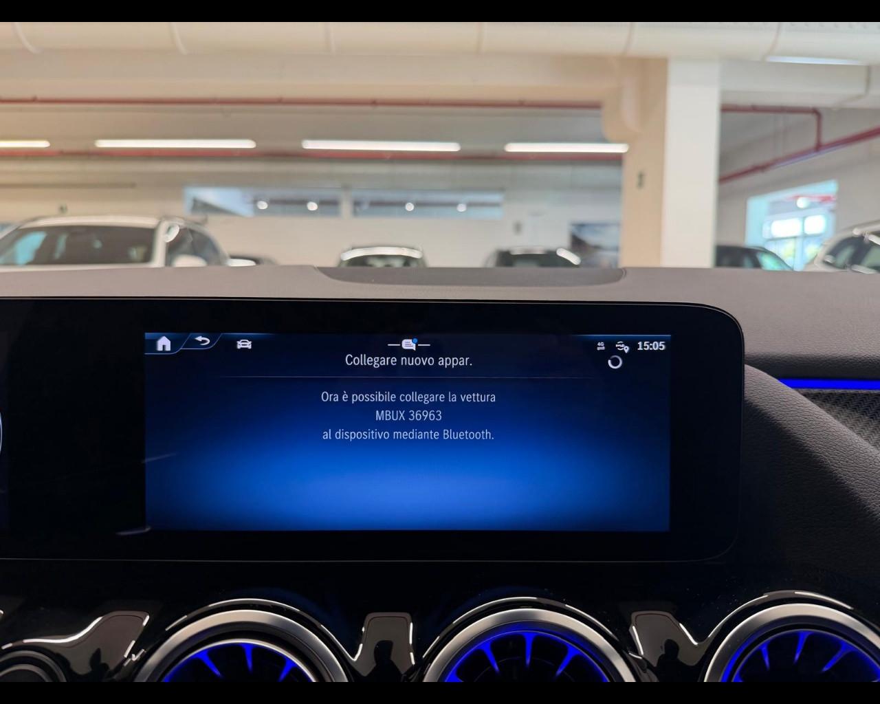 Mercedes-Benz GLA (H247) - GLA 200 d Automatic AMG Line Premium
