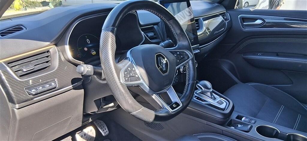 Renault Arkana 1.6 E-TECH Hybrid Engineered Auto