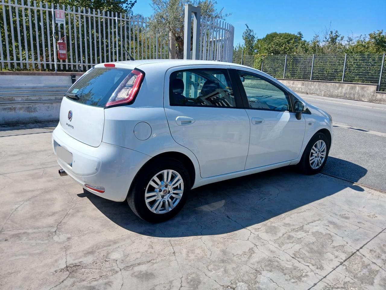 Fiat Punto 1.4 8V 5 porte Easypower Street