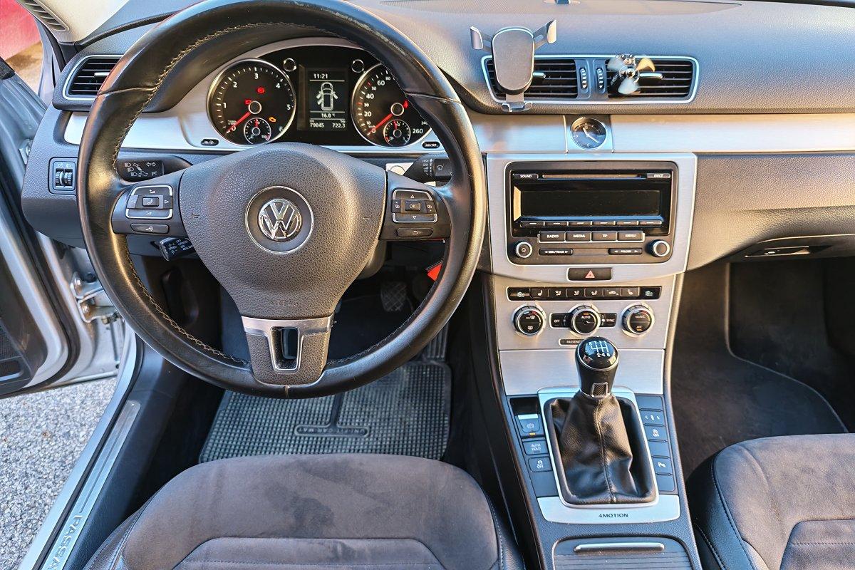VOLKSWAGEN Passat Var. Bs. 2.0 TDI 4mot Highline BMT