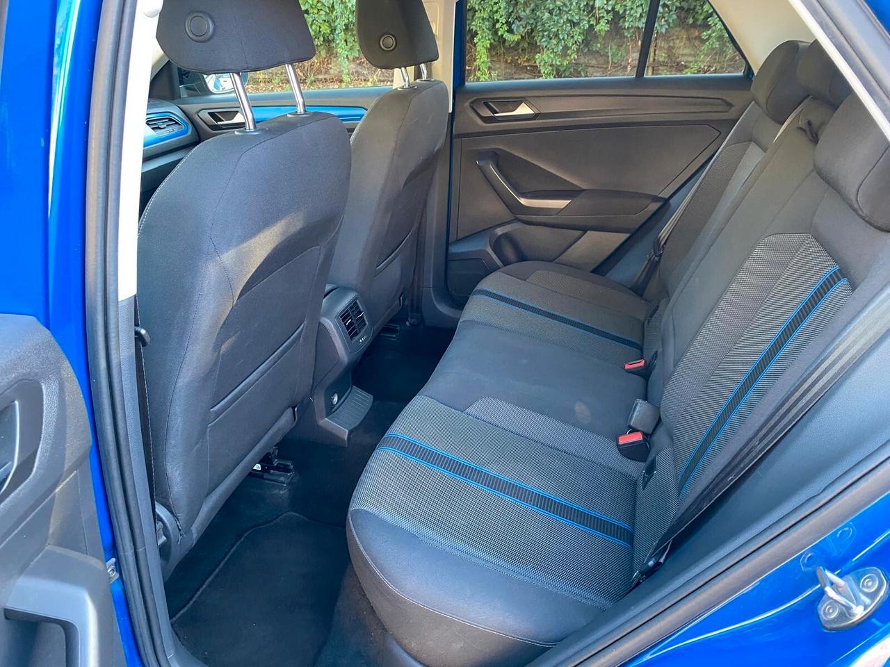 Volkswagen T-Roc 1.6 TDI SCR Advanced BlueMotion Technology