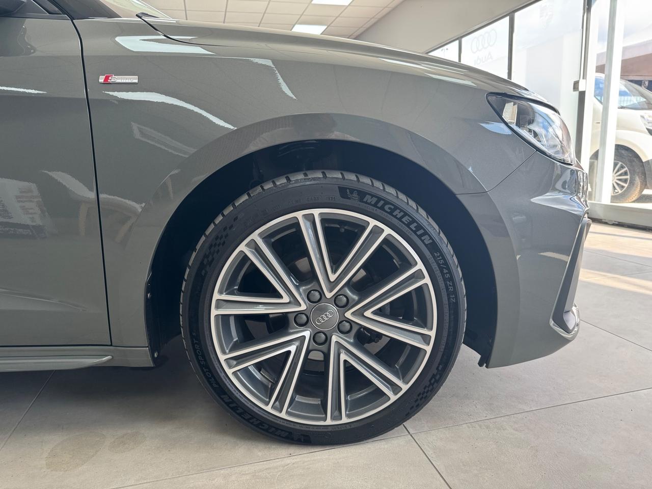Audi A1 SPB 25 TFSI S line edition