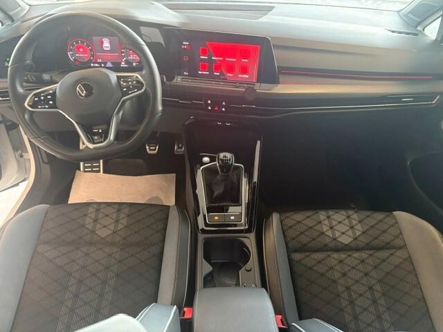 Volkswagen Golf 1.5 TSI EVO ACT R-LINE
