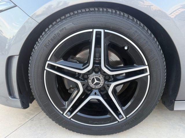 MERCEDES-BENZ A 180 PREMIUM AMG -Tetto apribile