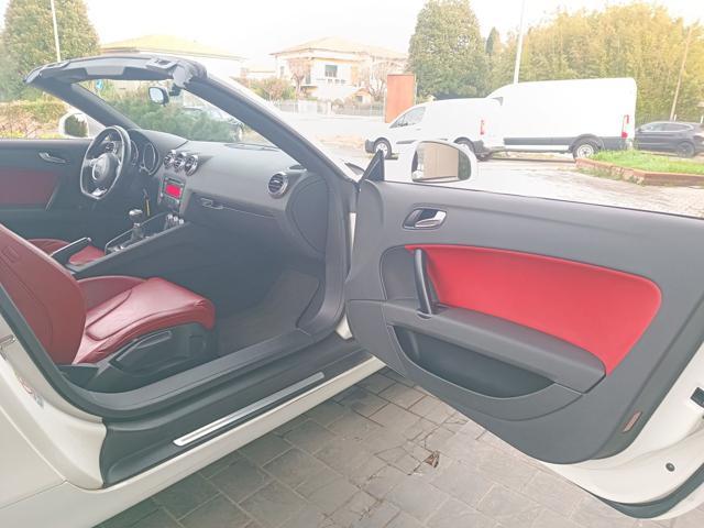 AUDI TT Roadster 1.8 TFSI Advanced