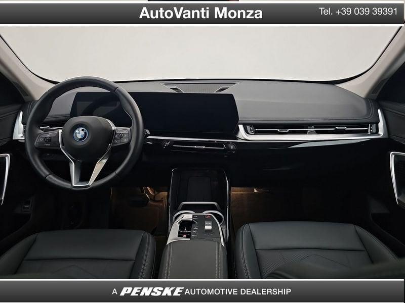 BMW iX1 eDrive 20 X-Line Special Edition