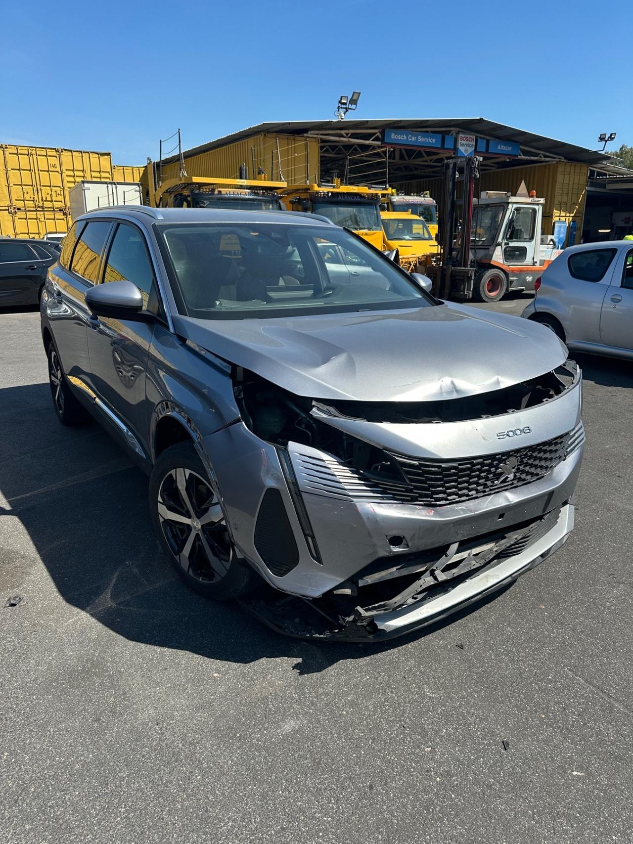 Peugeot 5008 BlueHDi 130 S&S EAT8 Allure Pack
