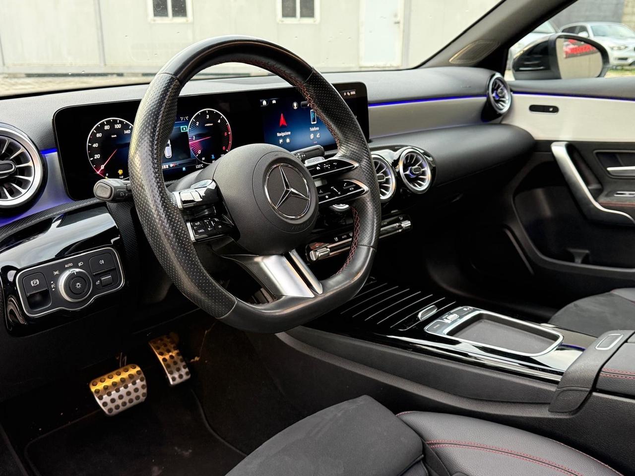 MERCEDES BENZ CLASSE A 180 2024 DIESEL TETTO FULL UNICOPROPRIETARIO TAGLIANDI MERCEDES BENZ