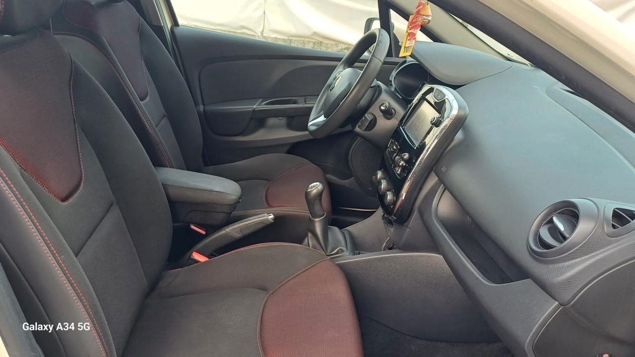 Renault Clio 1.2 75CV 5 porte Intens