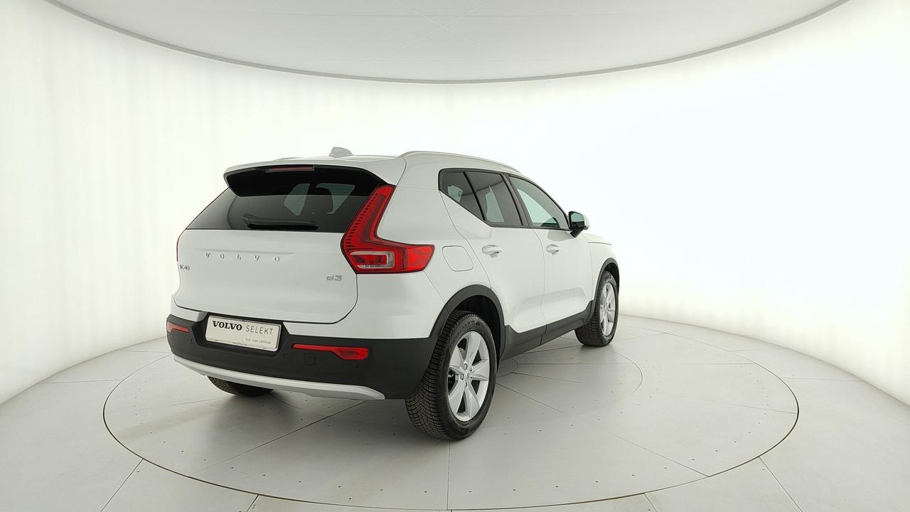 VOLVO XC40 2.0 b3 Core auto