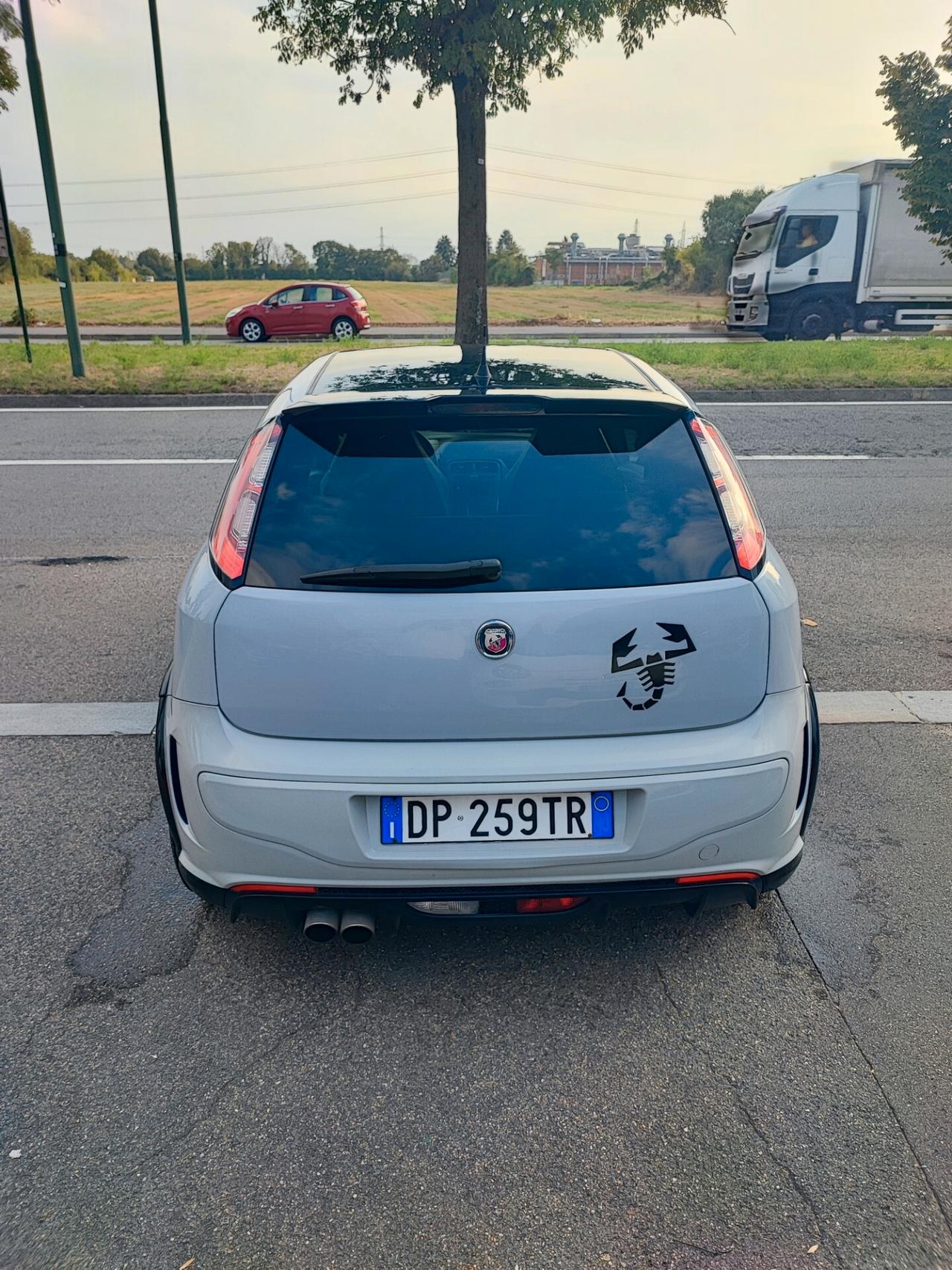 Abarth Grande Punto 1.4 T-Jet 16V 3 porte