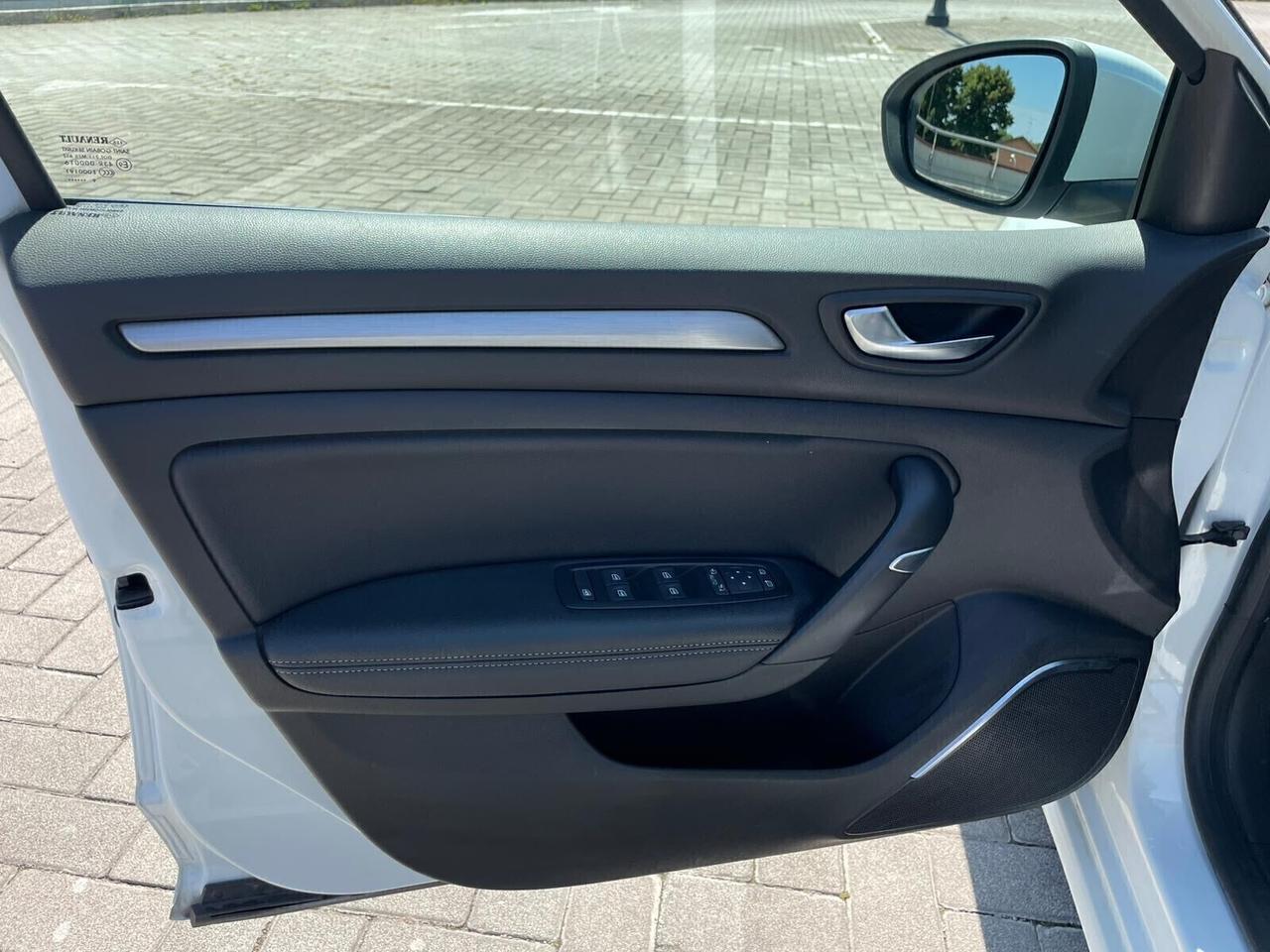 Renault Mégane Sporter Blue dCi 115 CV EDC Duel2 AUTOMATICA 12 MESI GARANZIA