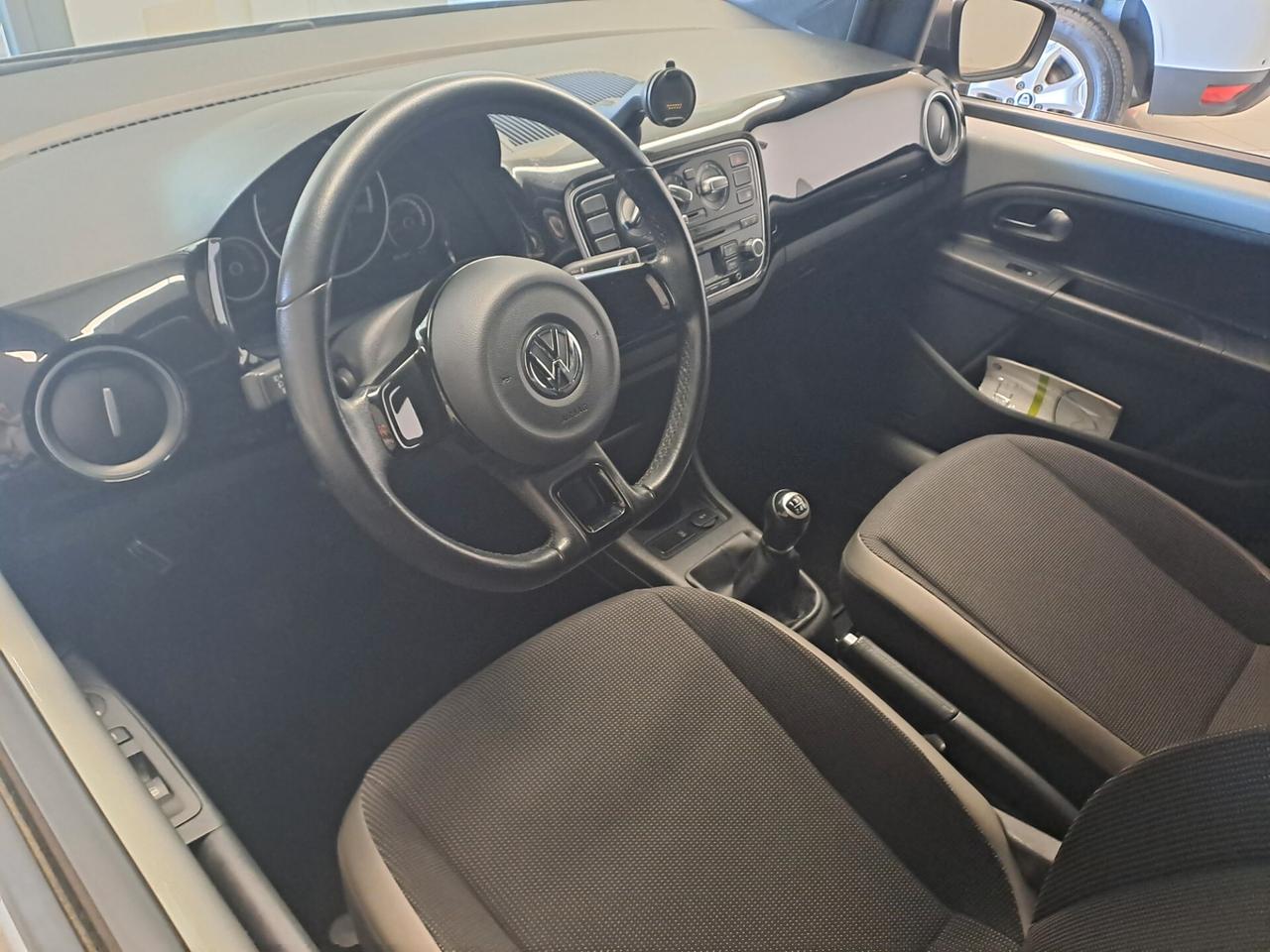 Volkswagen up! 1.0 75 CV 5p. high