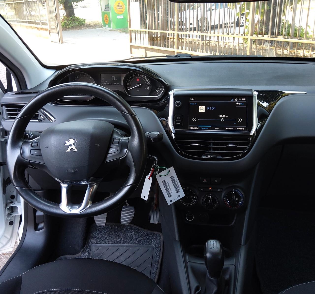 Peugeot 208 BlueHDi 75cv 5 porte OK NEOPATENTATI