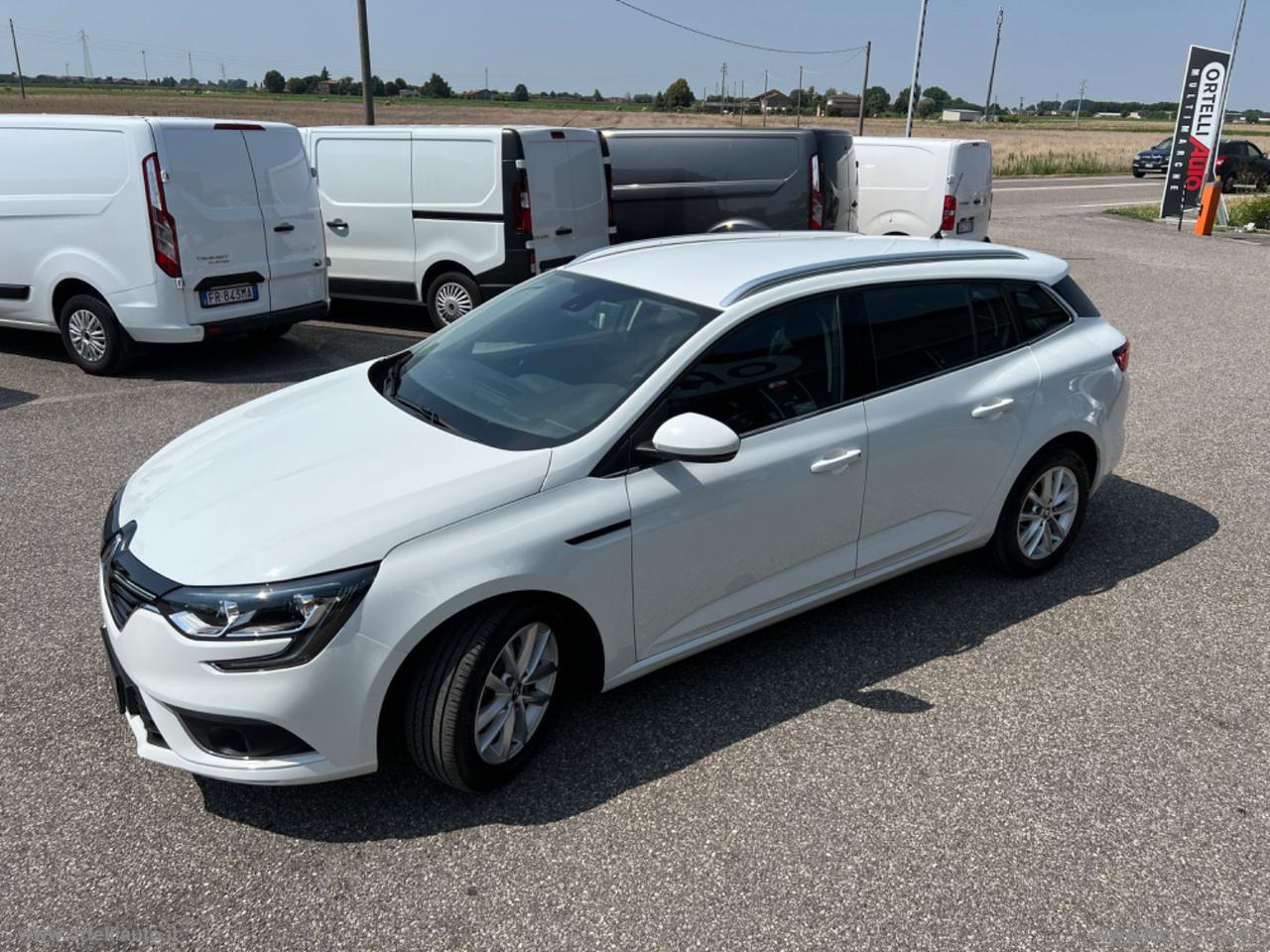 RENAULT Mégane Sporter Blue dCi 115 CV Business IVA ESPOSTA