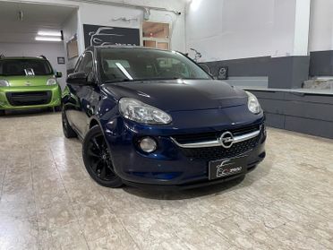 Opel Adam 1.2 70 CV White/Black Link GPL