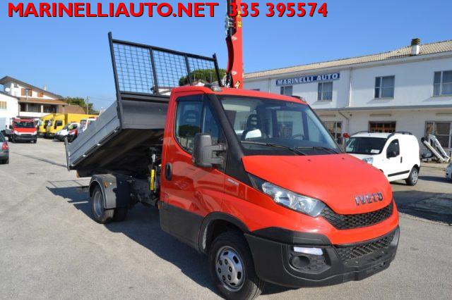 IVECO Daily 35C13 2.3 RIBALTABILE CON GRU HC38 A 3 SFILI