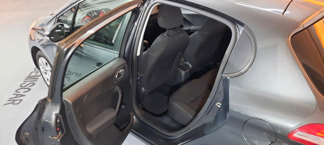 Peugeot 208 1.2 VTi 82 CV 5 porte Access