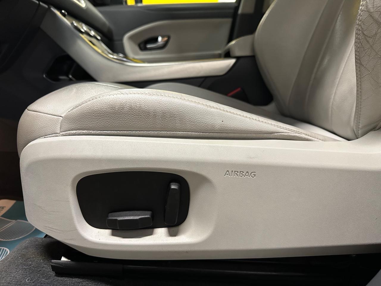 Land Rover Range Evoque 2.0 TD4 150 CV 5p. SE Dynamic