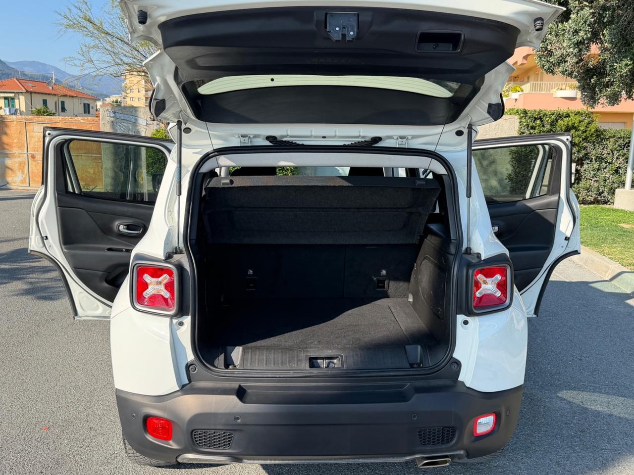 Jeep Renegade 1.3 T4 190CV PHEV 4xe AT6 Limited