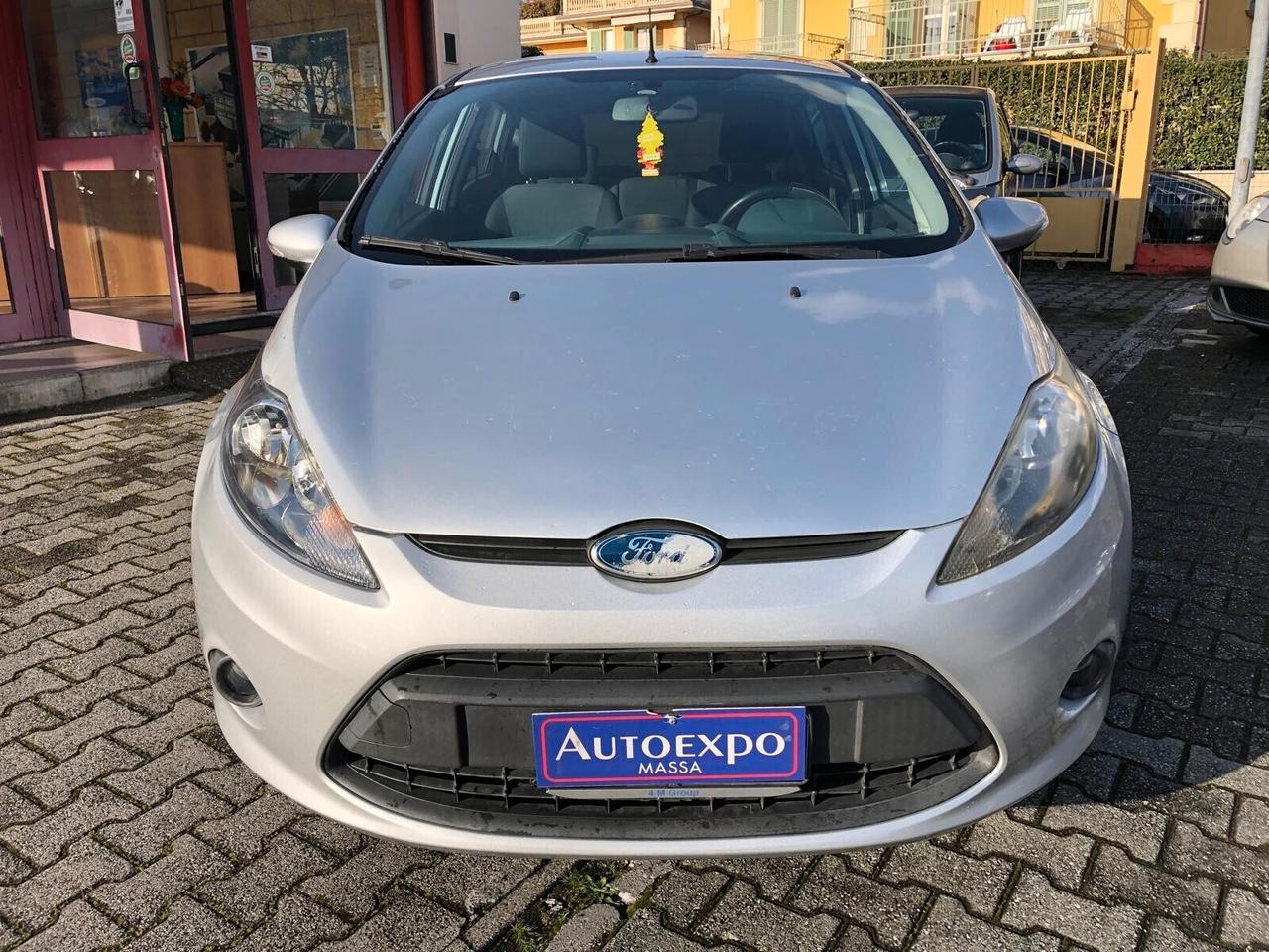 Ford Fiesta Fiesta 1.2 82CV 5 porte ADATTA PER NEOPATENTATI CON GARANZIA EUROPEA 36 MESI!!! COMPRESA NEL PREZZO