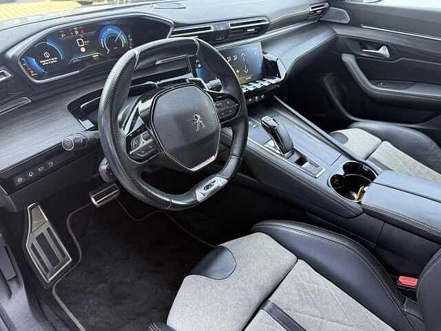 Peugeot 508 Plug-in Hybrid 225 e-EAT8 SW GT