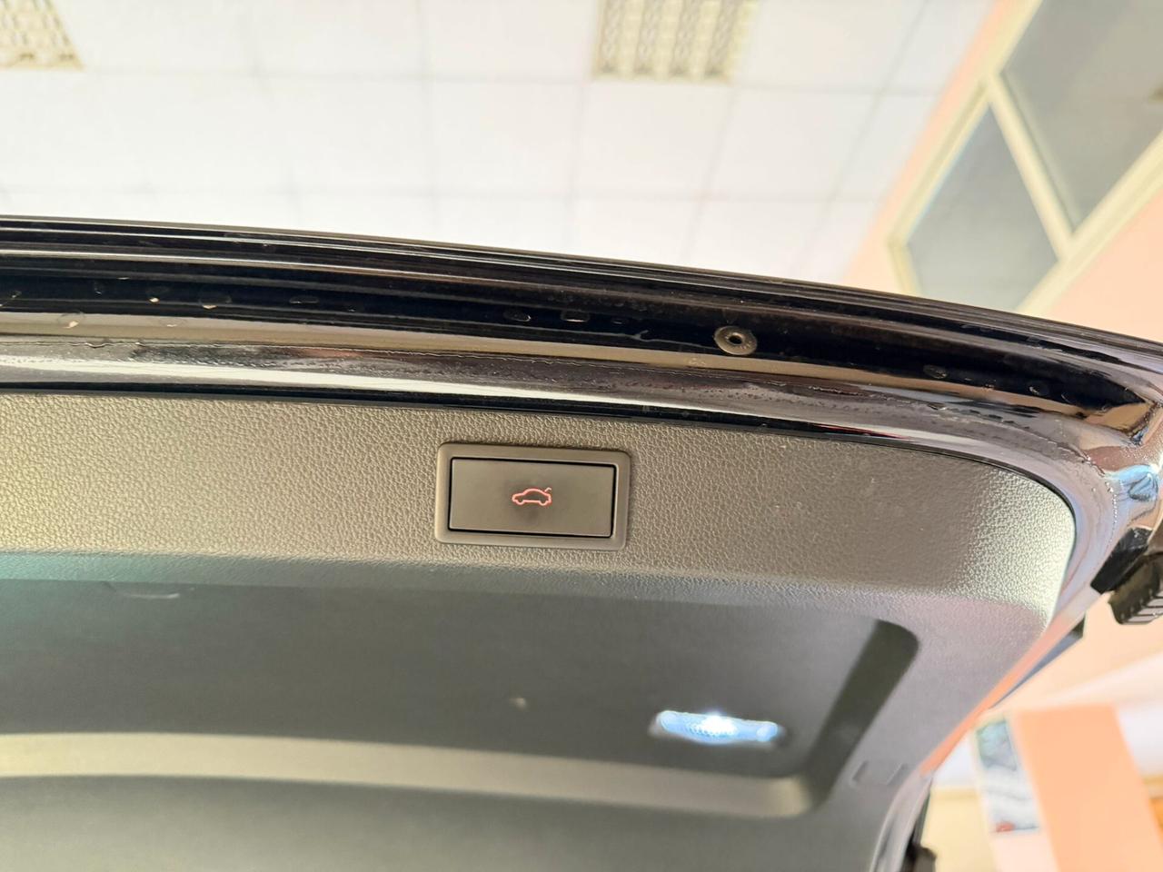 Skoda Superb 2.0 TDI EVO 150 CV SCR DSG Wagon Executive