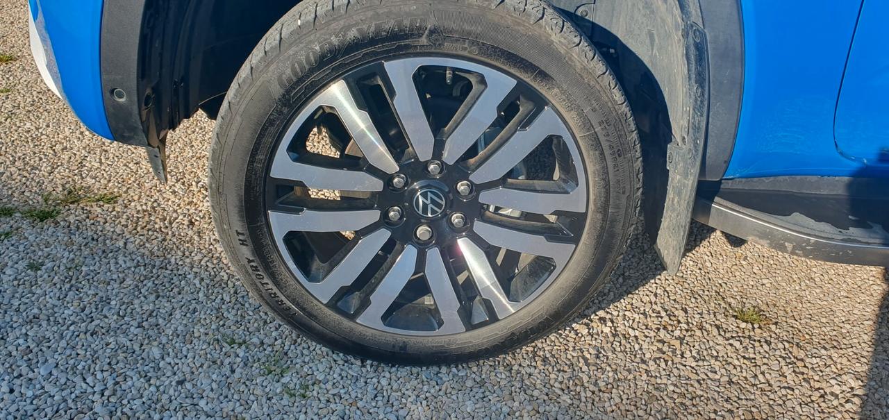 Volkswagen Amarok Aziendale IVA ESPOSTA 8.000 KM