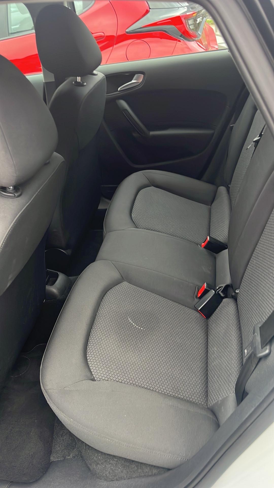 Audi A1 1.4 TDI neopatentati ok 5 porte