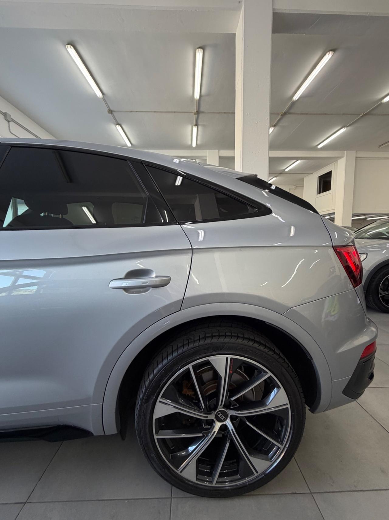 Audi Q5 SPB 40 TDI quattro S tronic line FINANZIABILE