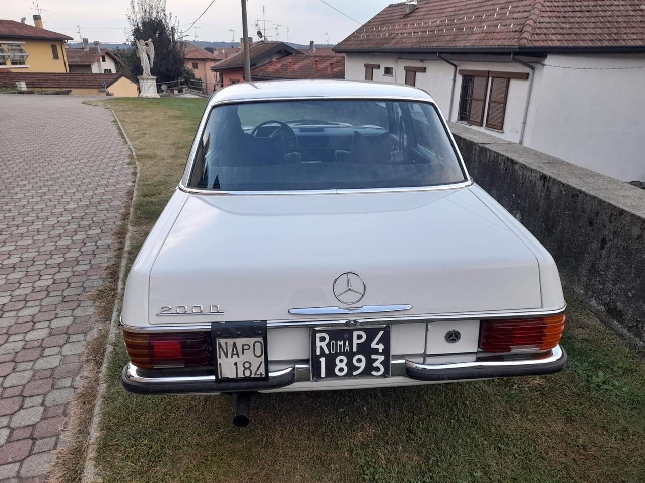 Mercedes-benz 200 diesel 61 cv