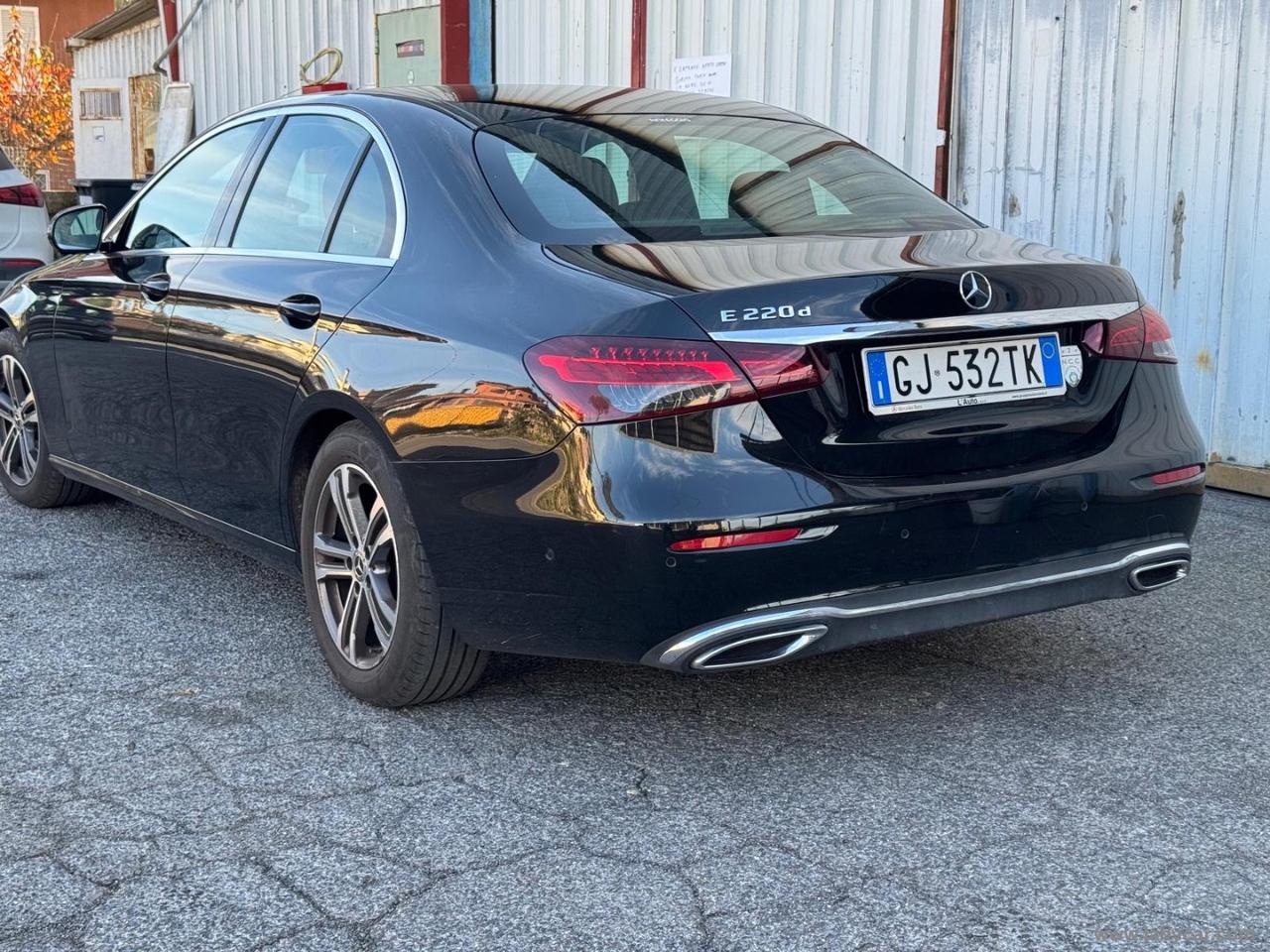 MERCEDES-BENZ E 220 d Mild hybrid Auto Business Sport