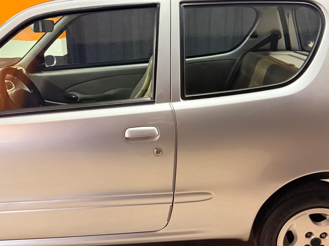 BELLISSIMA FIAT 600 ADATTA A NEOPATENTATI
