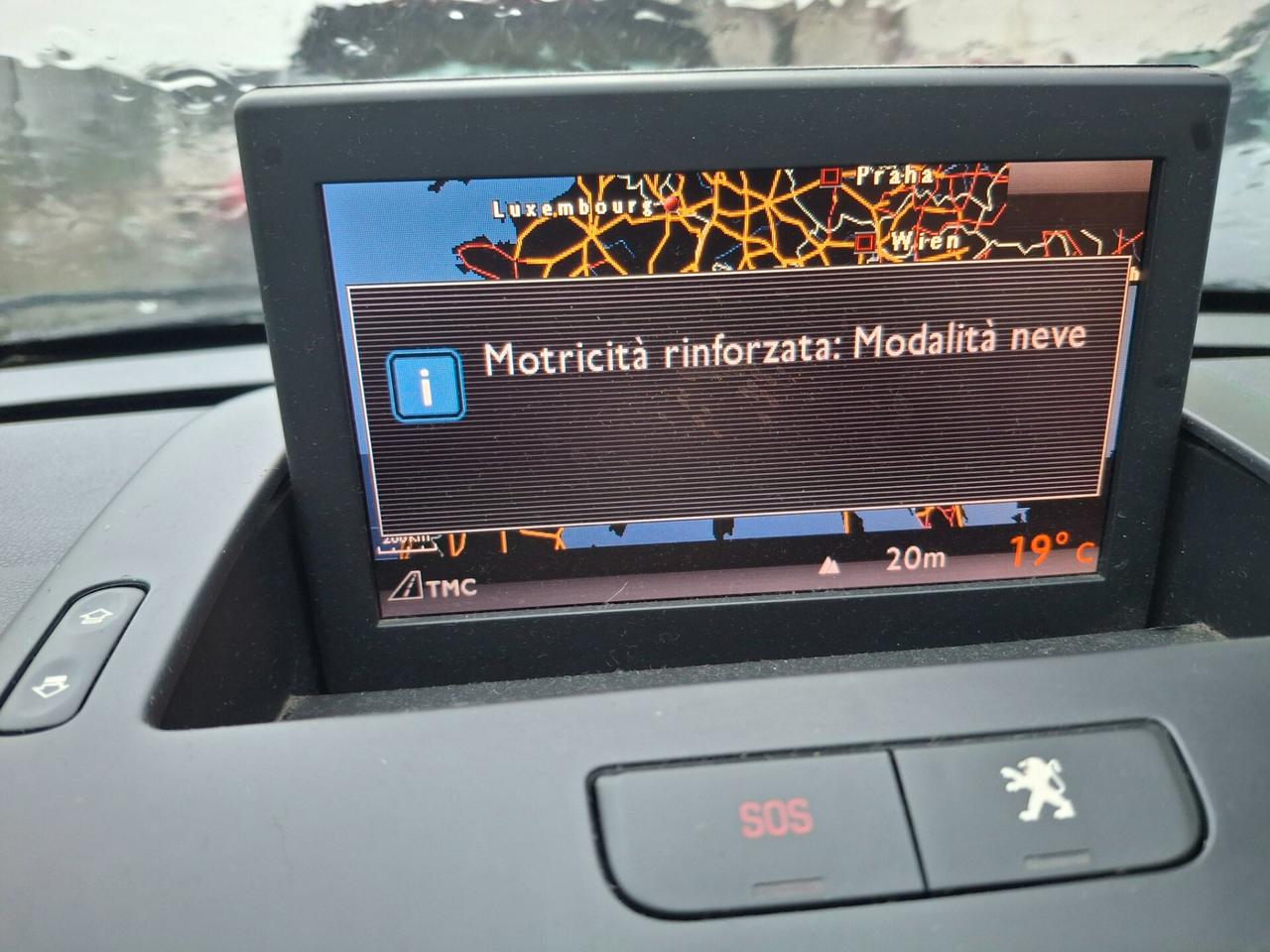 Peugeot 3008 1.6 HDi 115CV Business*NAVI*TETTO*